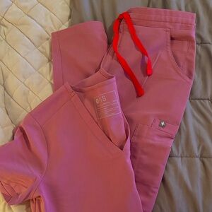 Figs Pink Scrub Set with Red Drawstring